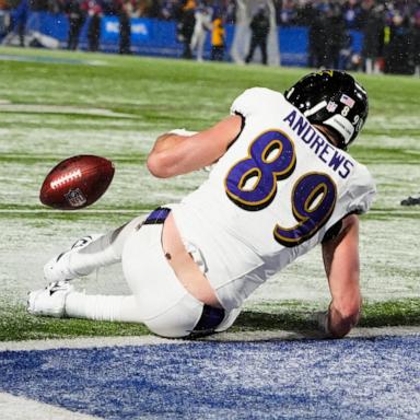 PHOTO: Baltimore Ravens tight end Mark Andrews (89) drops a pass on a two-point conversion late in the fourth quarter against the Buffalo Bills in a 2025 AFC divisional round game at Highmark Stadium, Jan. 19, 2025, in Orchard Park, N.Y.