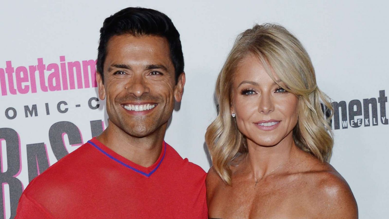 PHOTO: Mark Consuelos and Kelly Ripa at the Entertainment Weekly party Comic-Con International, July 21, 2018, in San Diego, Calif.