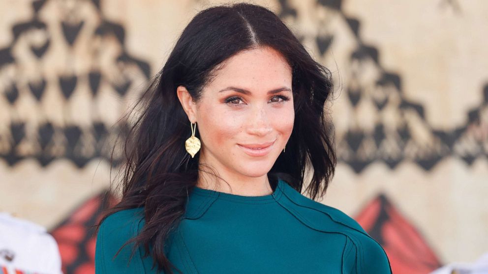 PHOTO: Meghan Markle, Duchess of Sussex attends the Unveiling of the Labalaba Statue on Oct. 25, 2018 in Nadi, Fiji.