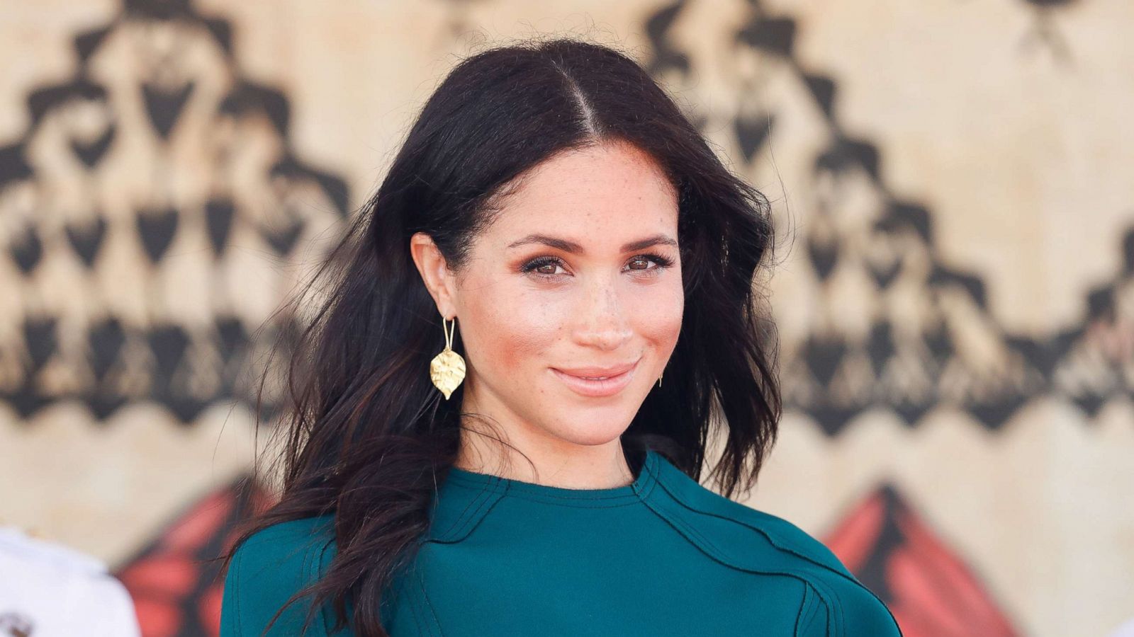 PHOTO: Meghan Markle, Duchess of Sussex attends the Unveiling of the Labalaba Statue on Oct. 25, 2018 in Nadi, Fiji.