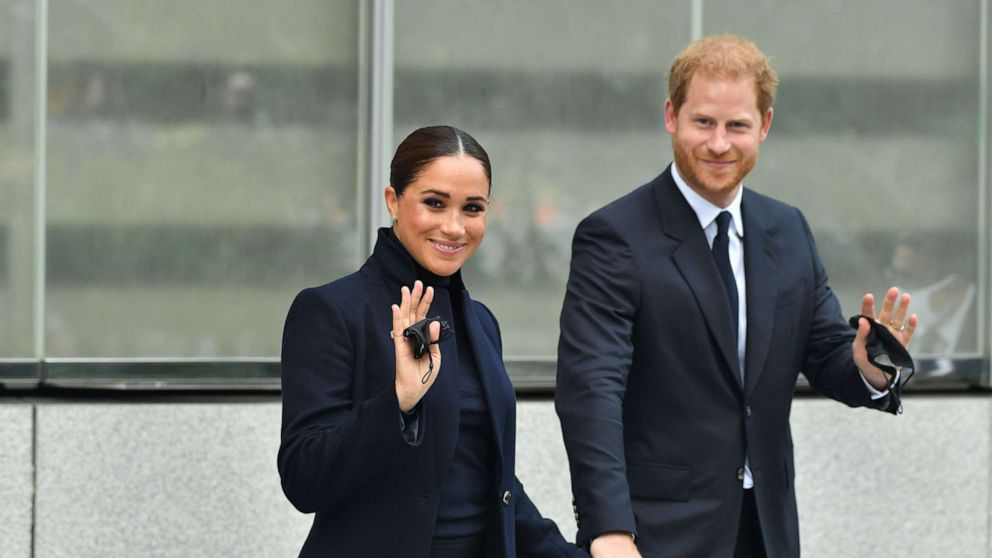 PHOTO: Meghan Duchess of Sussex and Prince Harry visit One World Observatory, One World Trade Center in N.Y., Sep. 23, 2021.