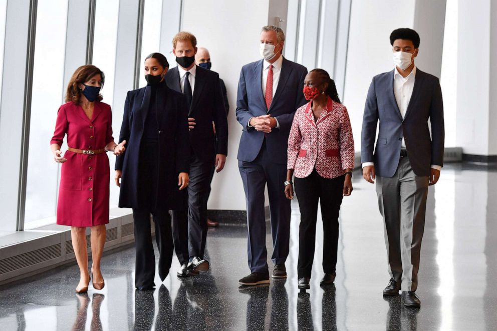 PHOTO: Governor Kathy Hochul, Meghan Duchess of Sussex, Prince Harry, Mayor Bill de Blasio visit One World Observatory, One World Trade Center in N.Y., Sep. 23, 2021.