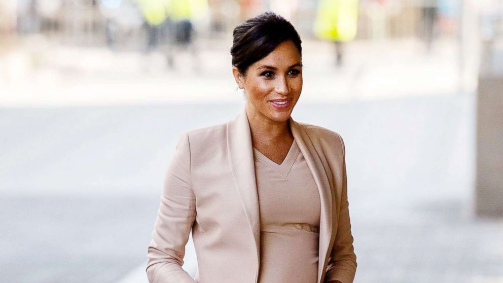 PHOTO: Britain's Meghan, Duchess of Sussex arrives at the National Theatre in London, Jan. 30, 2019.
