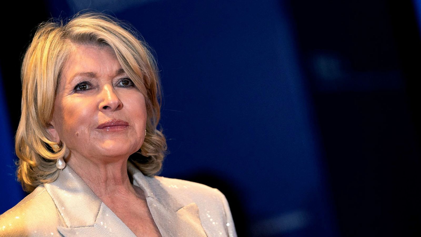 PHOTO: Martha Stewart arrives for the White House Correspondents Association gala at the Washington Hilton Hotel in Washington, D.C, on April 30, 2022.