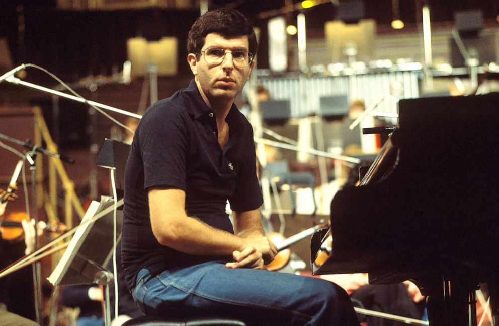 PHOTO: Composer Marvin Hamlisch performs at the Royal Albert Hall in London, Oct. 1977.