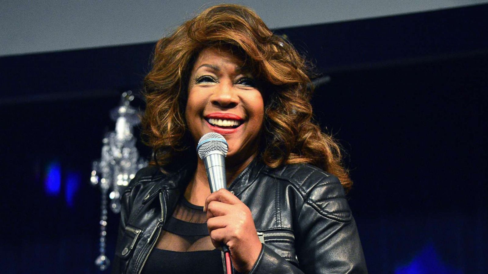 PHOTO: R and B singer Mary Wilson performs at Amoeba Records on Nov. 18, 2015, in Los Angeles.