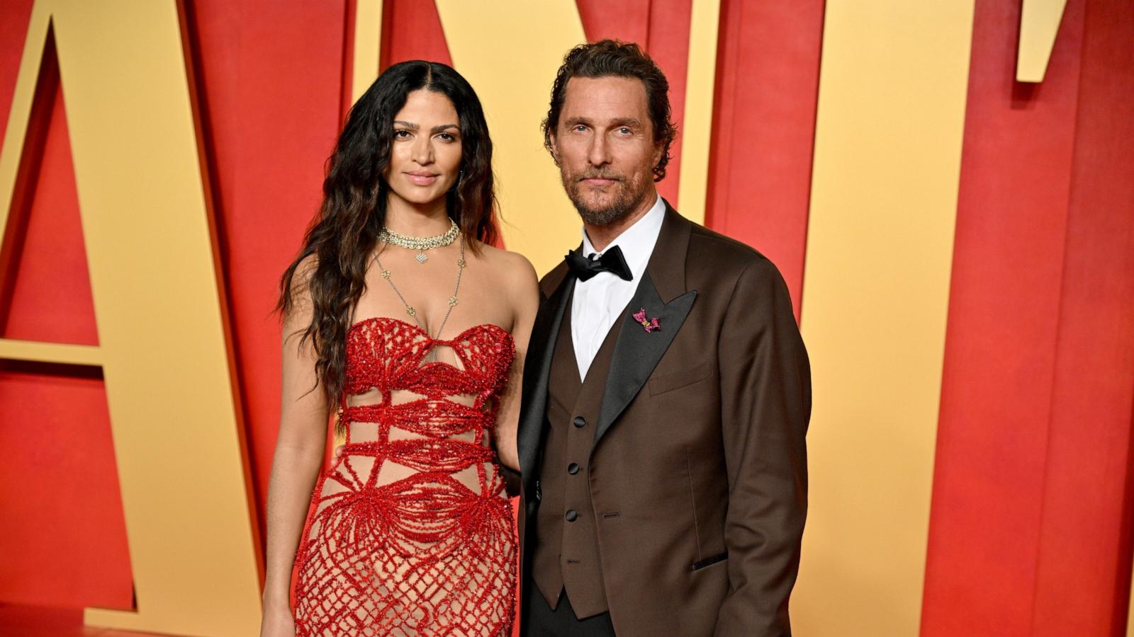 PHOTO: Camila Alves and Matthew McConaughey attend the 2024 Vanity Fair Oscar Party Hosted By Radhika Jones at Wallis Annenberg Center for the Performing Arts on March 10, 2024 in Beverly Hills, Calif.