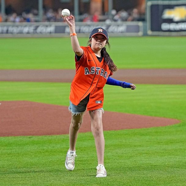 Astros bring World Series trophy to Uvalde Thursday