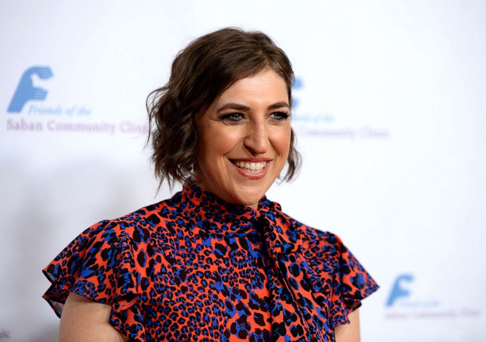 PHOTO: Mayim Bialik arrives at the Saban Community Clinic's 43rd Annual Dinner Gala at The Beverly Hilton Hotel, Nov. 18, 2019, in Beverly Hills, Calif.
