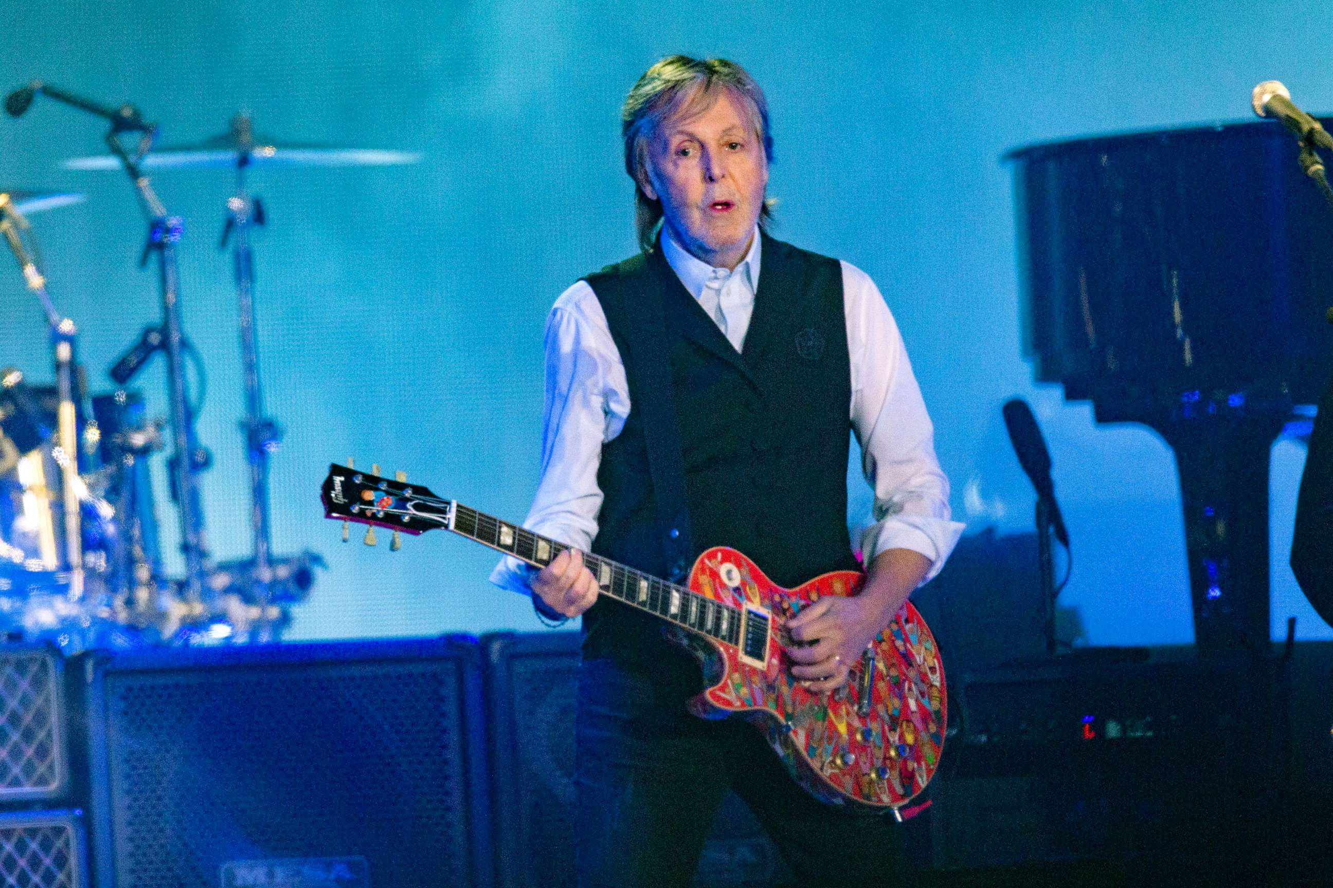 PHOTO: Paul McCartney performs at Glastonbury Festival in Somerset, England, June 25, 2022.