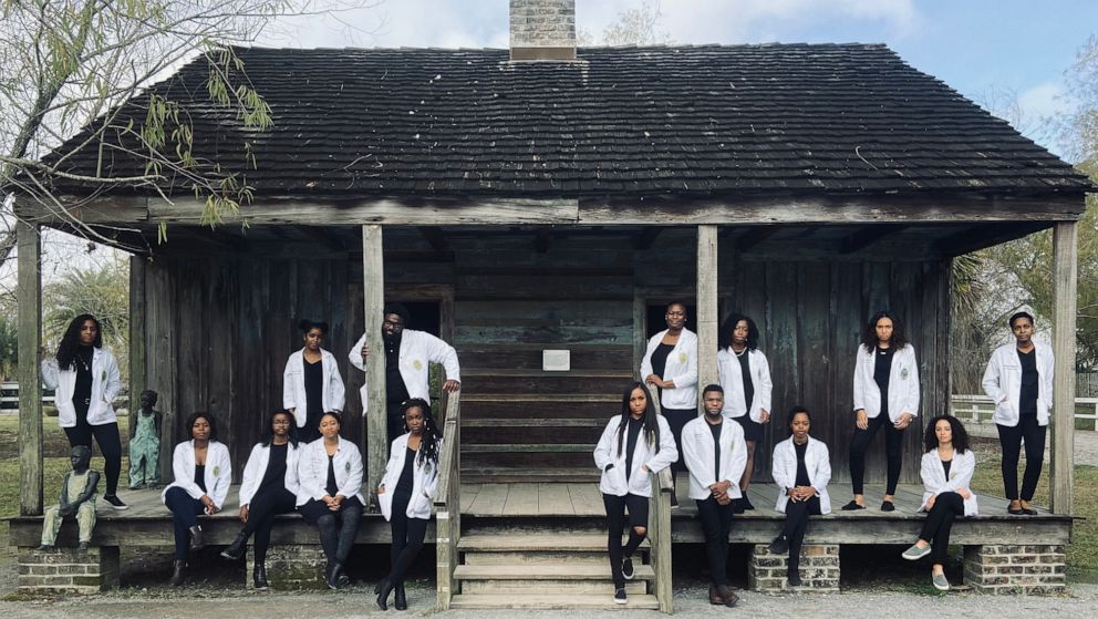 PHOTO: Medical students of Tulane University in New Orleans, Louisiana, pose in a recent photo in front of the slave quarters at The Whitney Plantation in Wallace, Louisiana. 