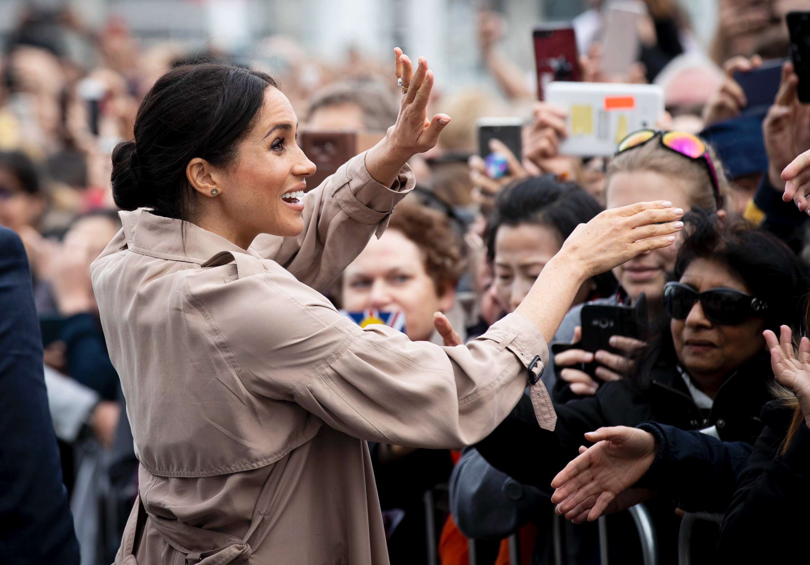 PHOTO: Meghan, Duchess of Sussex meets fans during a public walk along Auckland's Viaduct Harbour on Oct. 30, 2018 in Auckland, New Zealand.