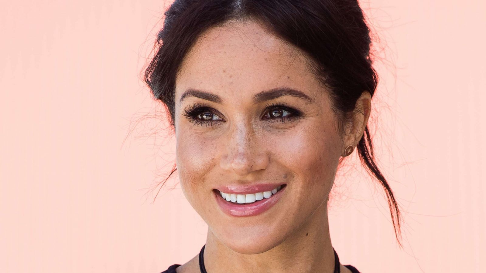 PHOTO: Meghan, Duchess of Sussex visits Te Papaiouru Marae for a formal powhiri and luncheon on Oct. 31, 2018, in Rotorua, New Zealand.