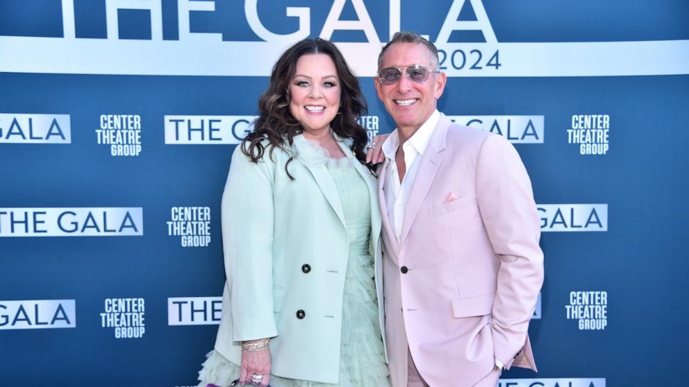 PHOTO: Melissa McCarthy and Adam Shankman attend the Center Theatre Group Hosts CTG The Gala 2024 at The Ahmanson Theatre, on April 28, 2024, in Los Angeles.