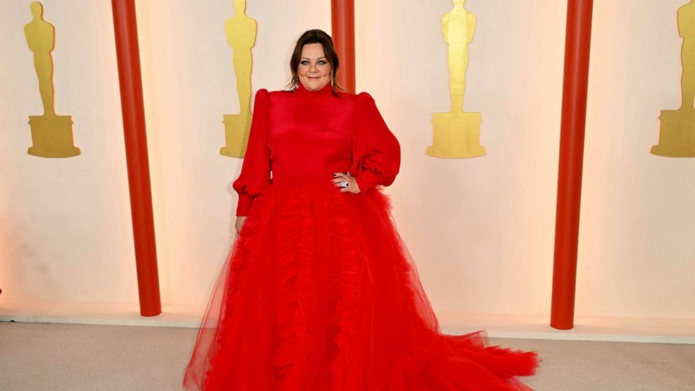 Siriano Was Able To Hand Deliver Mccarthy S Dress A Day Before The Oscars Abc News