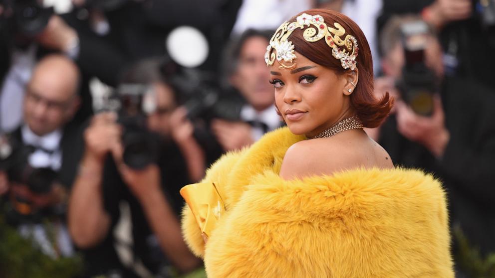 PHOTO: Rihanna attends the "China: Through The Looking Glass" Costume Institute Benefit Gala at the Metropolitan Museum of Art, May 4, 2015, in New York.