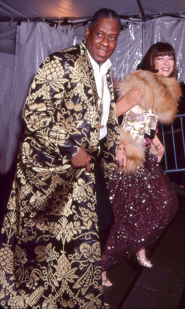 PHOTO: Editor-at-large Andre Leon Talley and Editor-in-chief Anna Wintour attend the Costume Institute gala at the Metropolitan Museum of Art, New York in 1999.