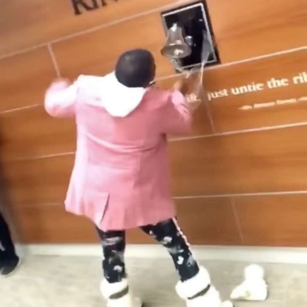 VIDEO: Mom of 5 joyfully rings bell after learning she's cancer-free