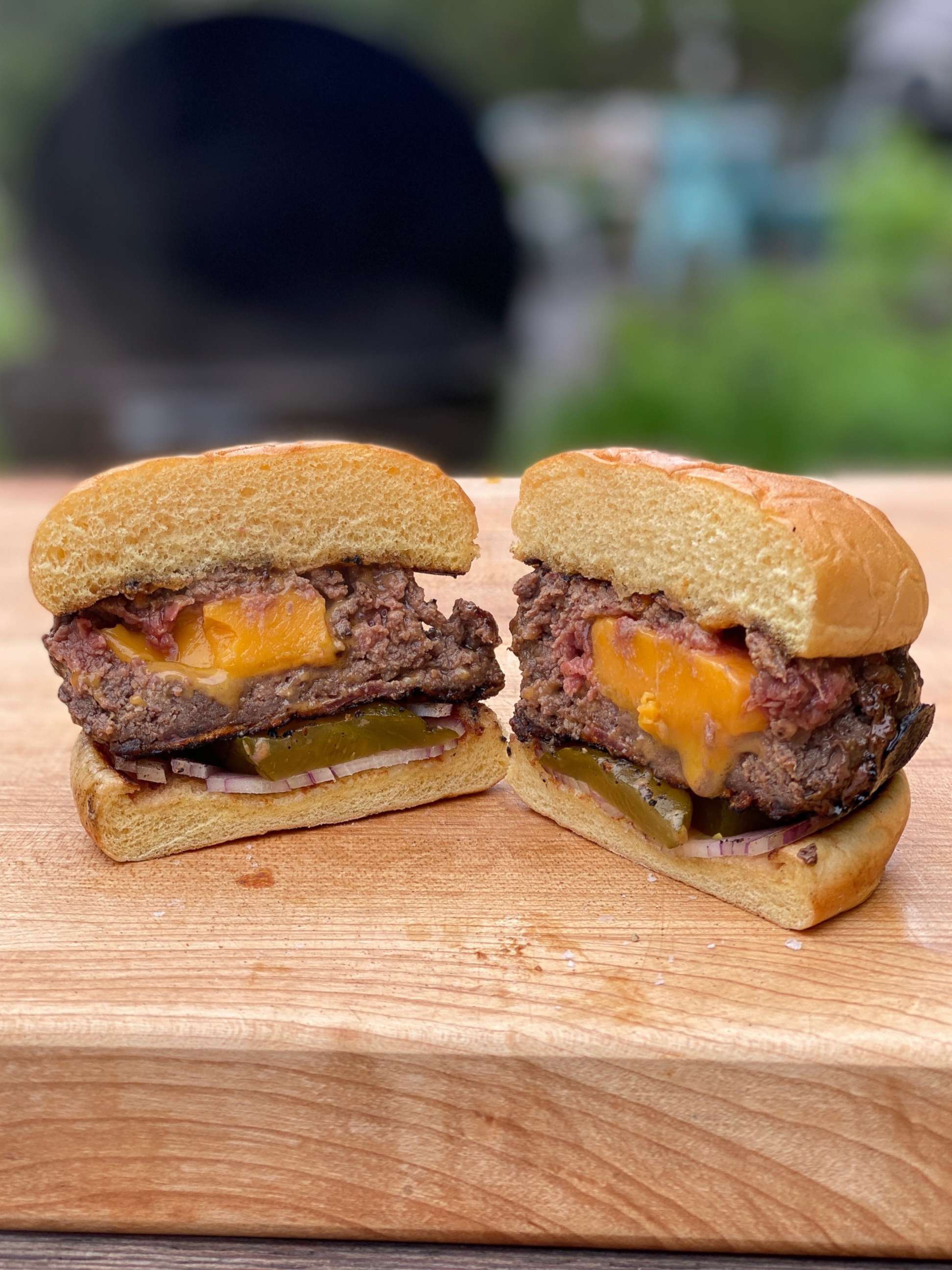 The Ultimate Bacon and Cheddar Cheeseburgers Recipe