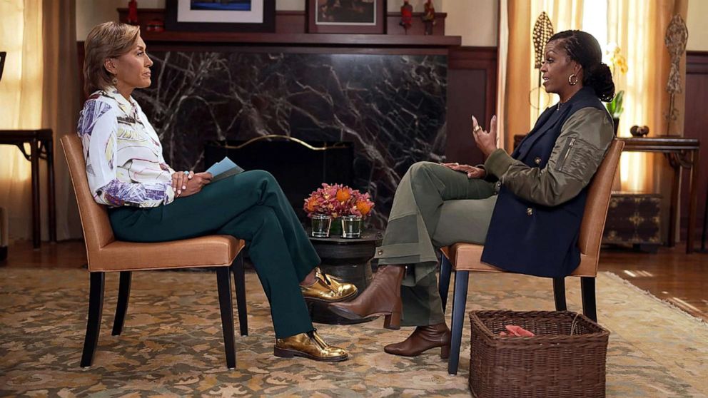 PHOTO: Robin Roberts speaks with former first lady Michelle Obama for the ABC special, "Michelle Obama: The Light We Carry, A Conversation with Robin Roberts."