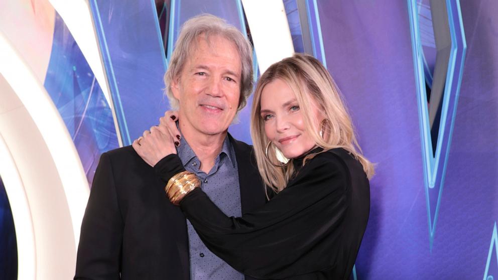 Michelle Pfeiffer celebrates '30 years of bliss' with husband David E ...