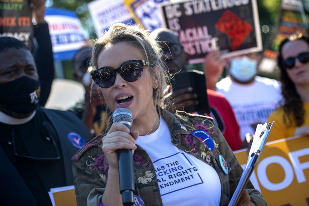 PHOTO: Alyssa Milano speaks during a protest sponsored by The League of Women Voters, People for the American Way and Declaration for American Democracy Coalition outside the White House, Oct. 19, 2021.