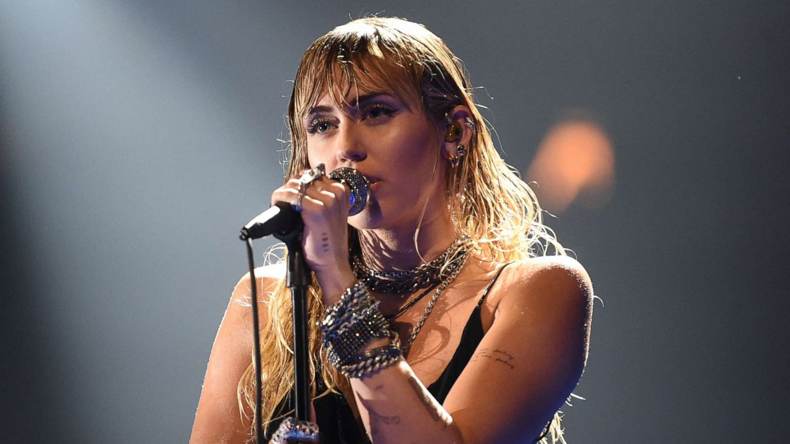 PHOTO: Miley Cyrus performs onstage during the 2019 MTV Video Music Awards, Aug. 26, 2019, in Newark, N.J.