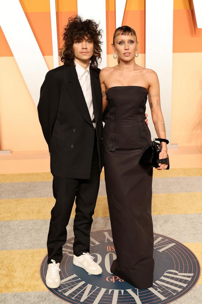 PHOTO: Maxx Morando and Miley Cyrus attends the Vanity Fair Oscar Party, Mar. 2, 2025, in Beverly Hills, Calif.