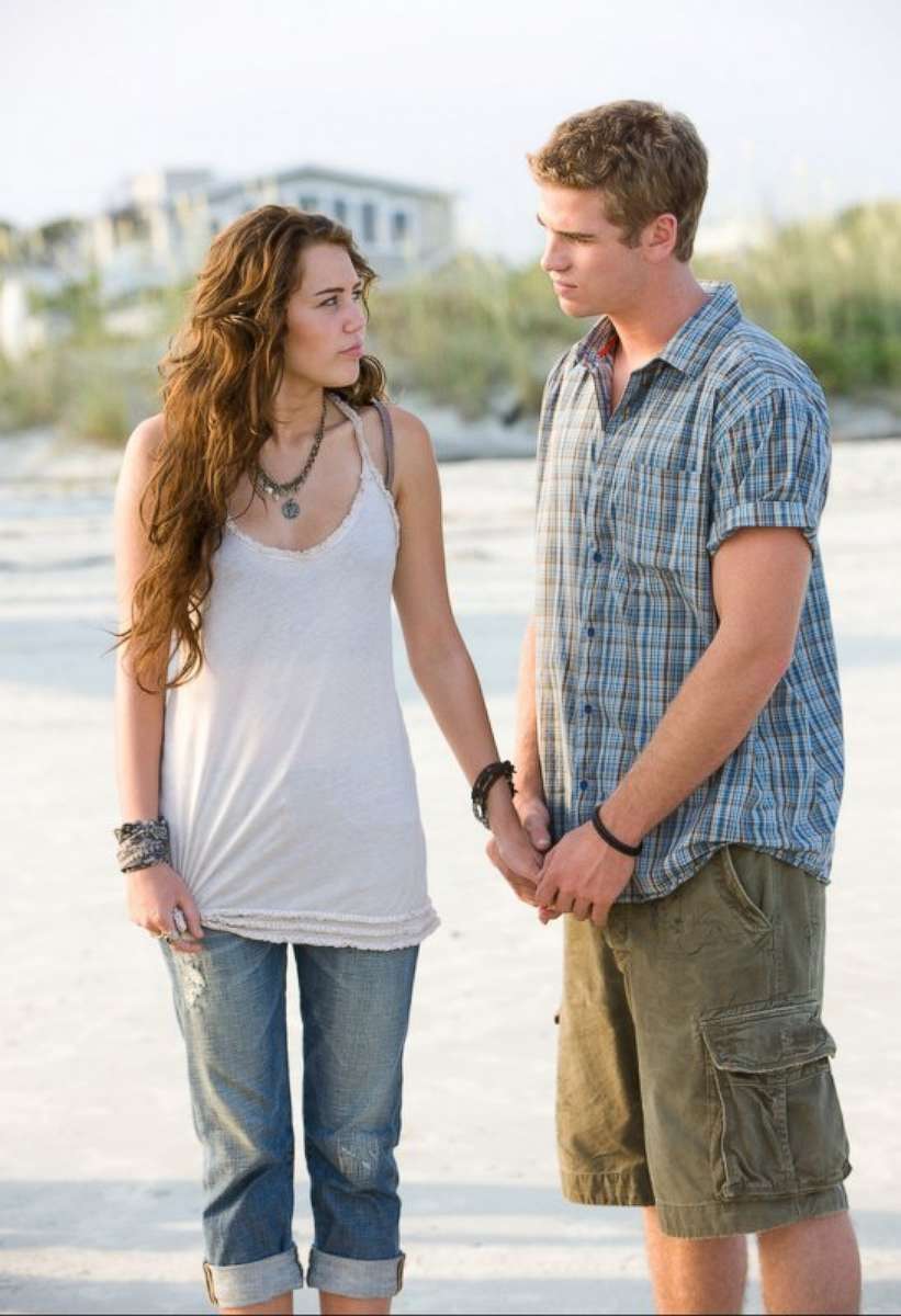 PHOTO: Miley Cyrus and Liam Hemsworth star in "The Last Song," 2010.