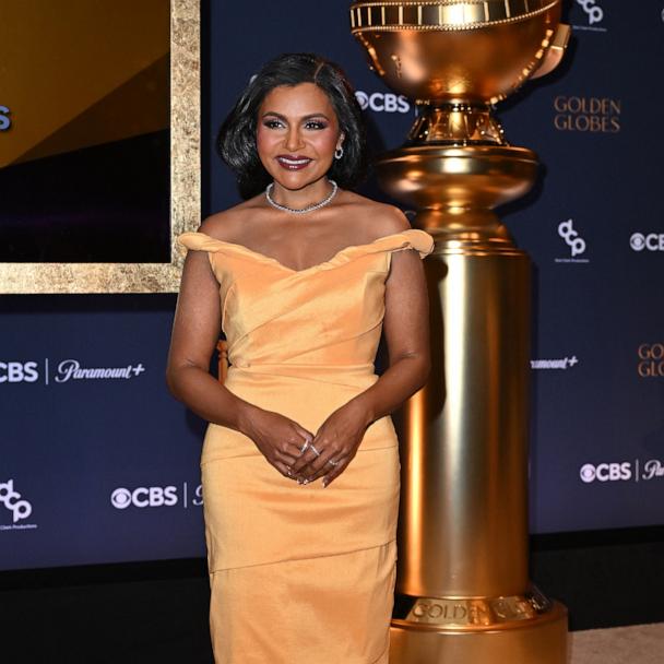 mindy kaling golden globes dress Mindy Kaling Announces Golden Globes Nominees in Yellow Dress