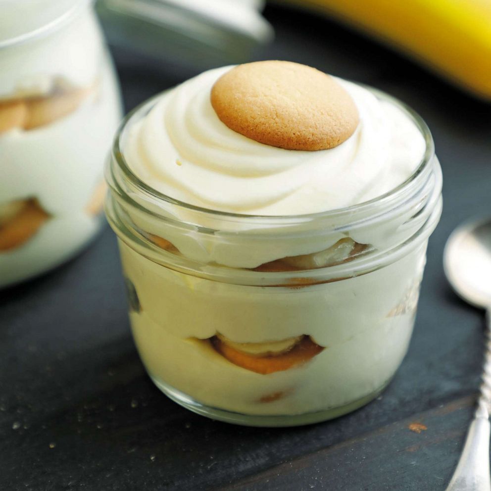 VIDEO: Make copy-cat Magnolia Bakery World Famous Banana Pudding right in your home
