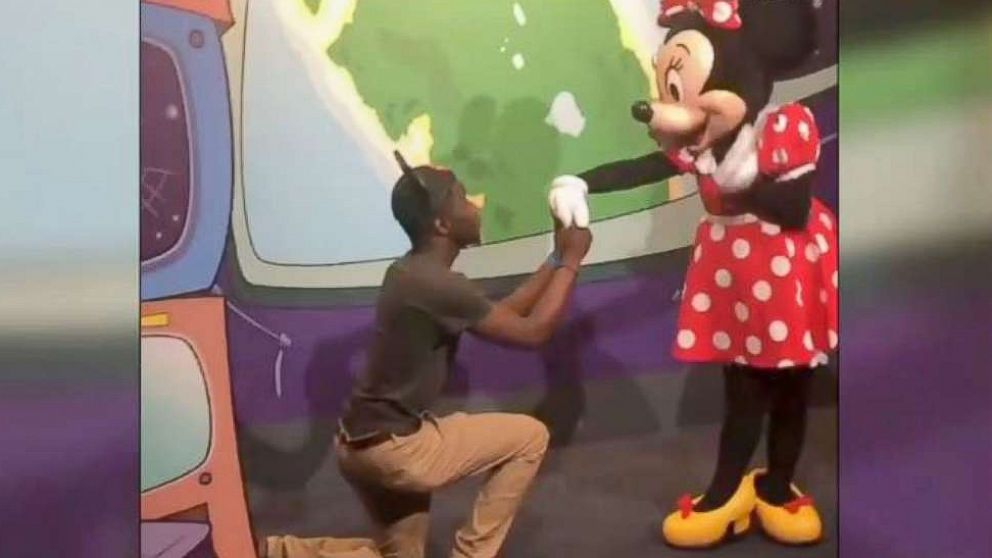 VIDEO: Mickey Mouse unimpressed as Minnie accepts another man's marriage proposal