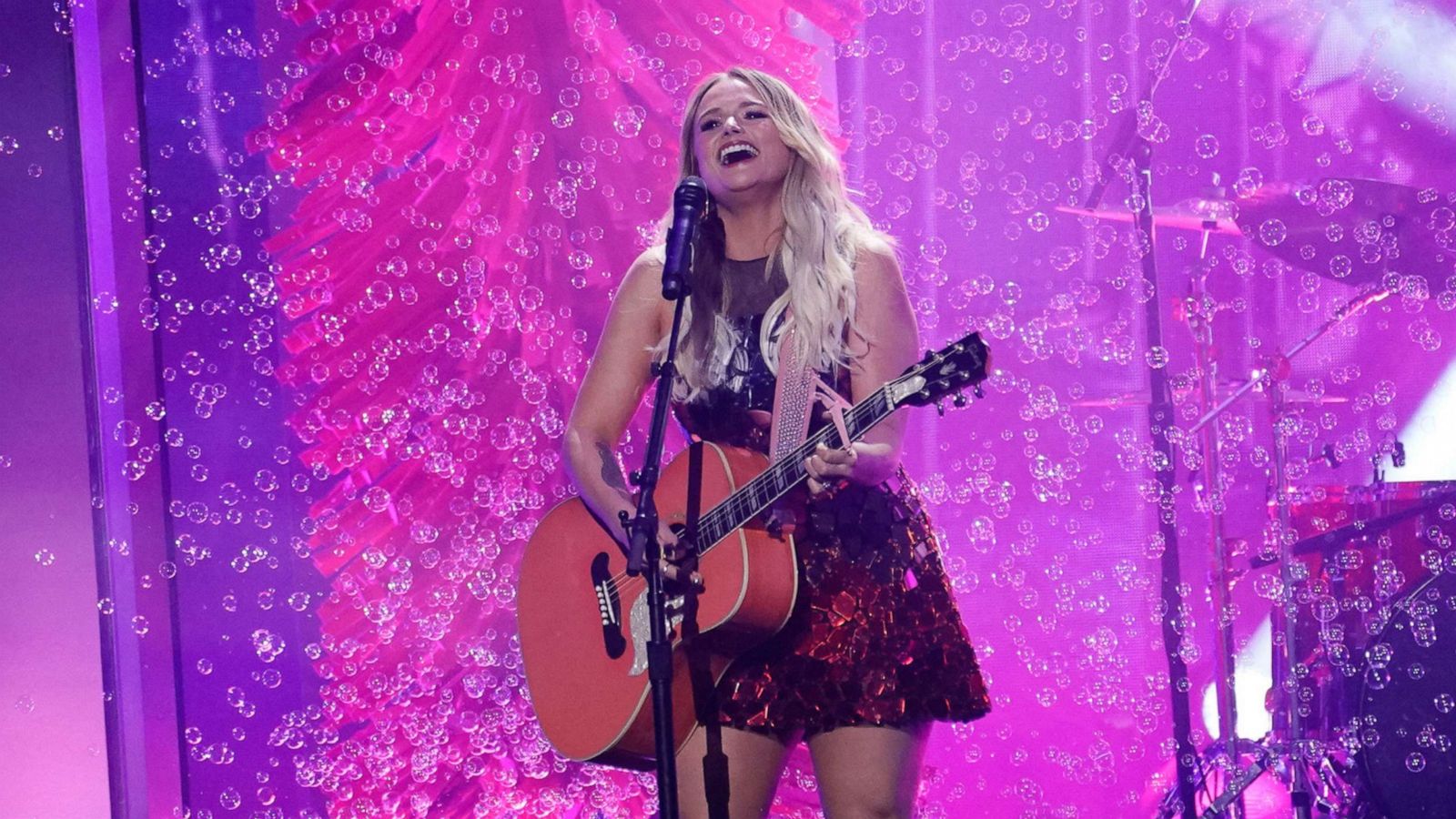 PHOTO: Miranda Lambert performs onstage at the 53rd annual CMA Awards at the Bridgestone Arena on Nov. 13, 2019, in Nashville.