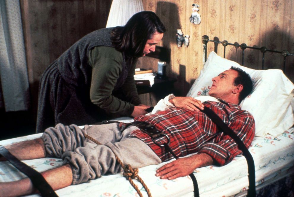 PHOTO: Kathy Bates and James Caan in a scene from "Misery."