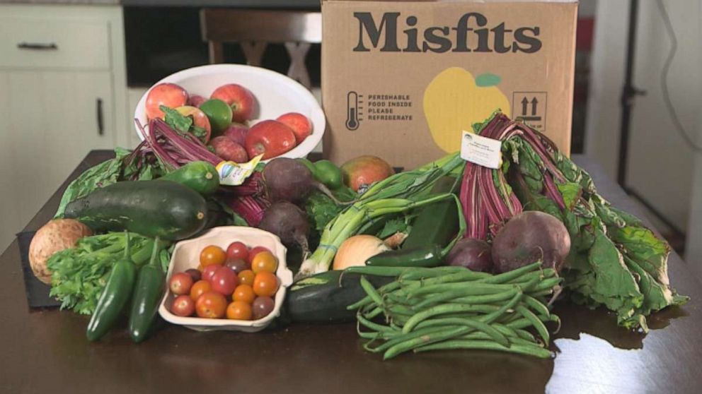 PHOTO: A shipment of "ugly produce" sent to Steve Magouirk and Megan Brown in Somerdale, N.J., from Misfits Market.