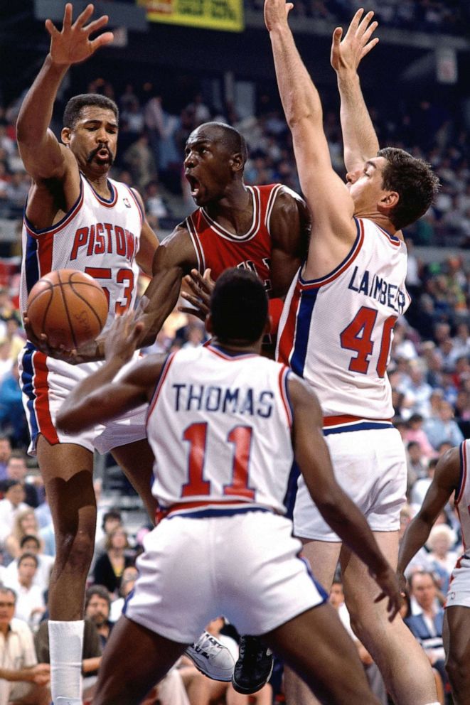 PHOTO: Michael Jordan #23 of the Chicago Bulls drives to basket against the Detroit Pistons during the 1989 season NBA game in Detroit.