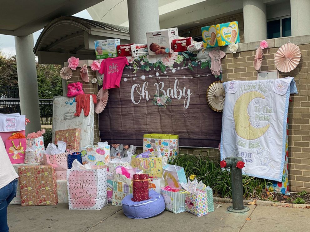 PHOTO: On Sept. 23, Monique Jones of Ferguson, Missouri, welcomed Zamyrah Prewitt who arrived at 29 weeks gestation weighing 2 pounds, 5 ounces. Nurses who cared for Jones had held a baby shower for Jones.