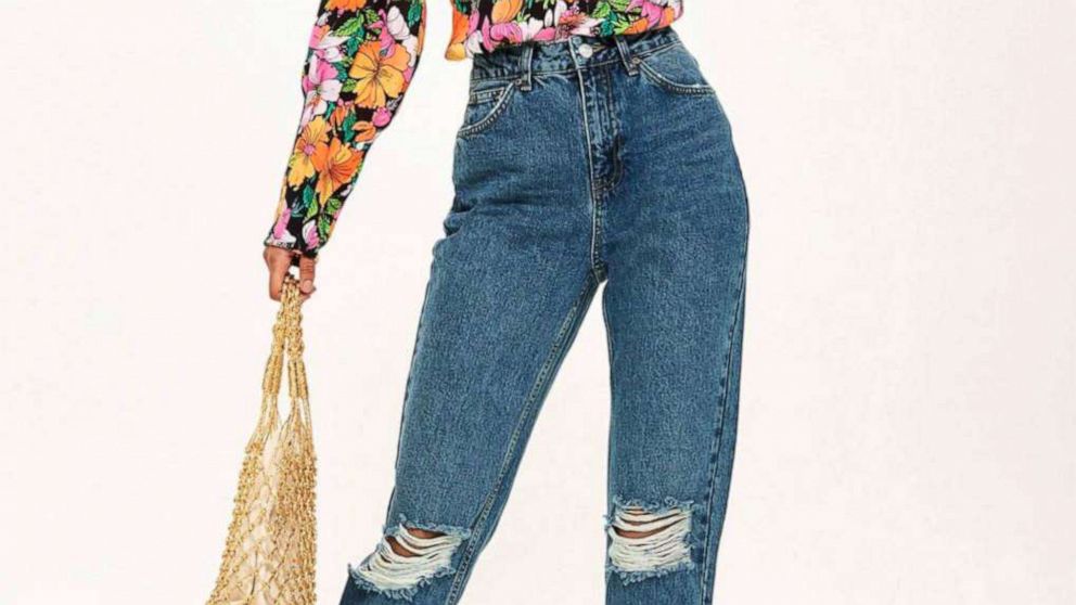 VIDEO: How to pull off mom jeans  
