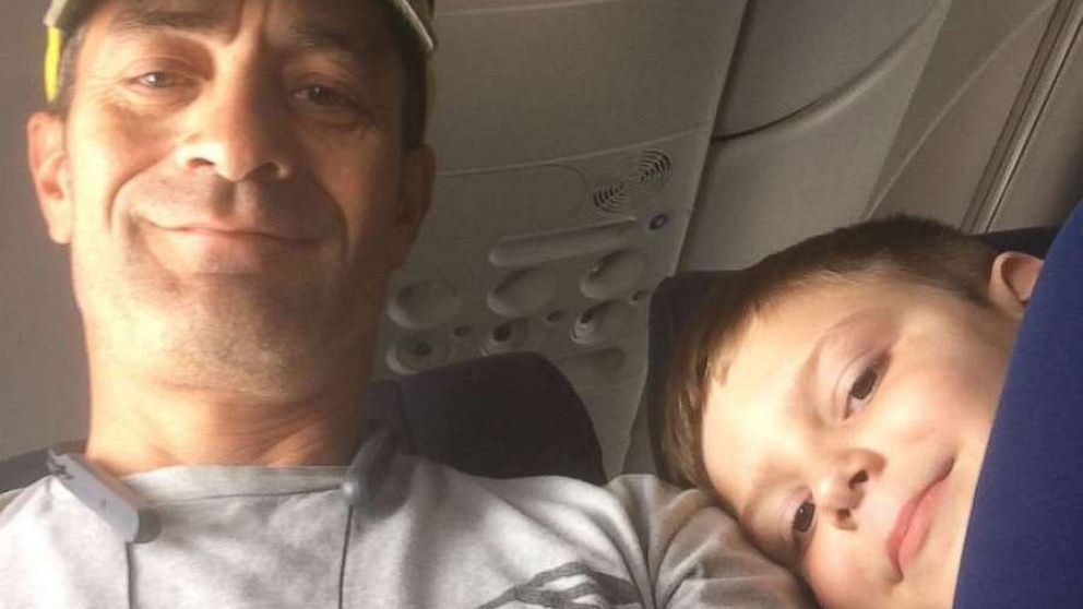 PHOTO: Ben Pedraza poses in a selfie with Landon Bjornson, 7, of Las Vegas, Nevada, during a flight to Portland, Oregon. 