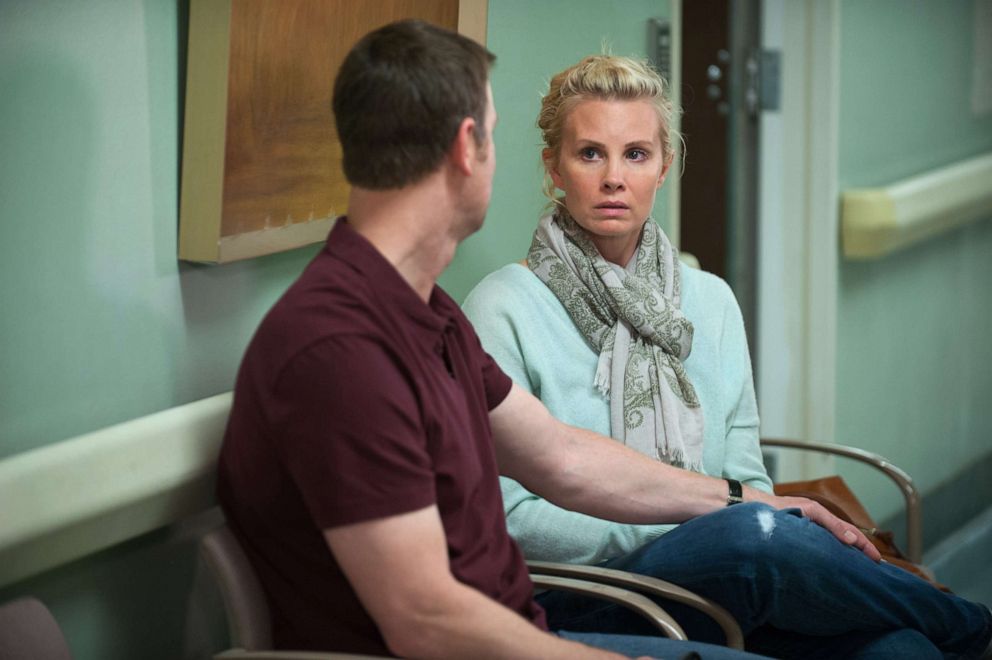 PHOTO: Peter Krause, as Adam Braverman, and Monica Potter, as Kristina Braverman, in a scene from "Parenthood."