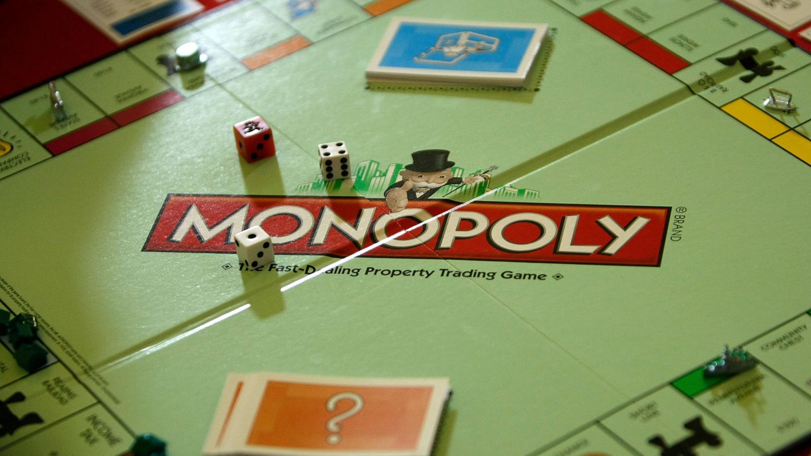 PHOTO: A Monopoly game is seen during the Monopoly U.S. National Championship tournament at Union Station, April 15, 2009, in Washington, D.C.