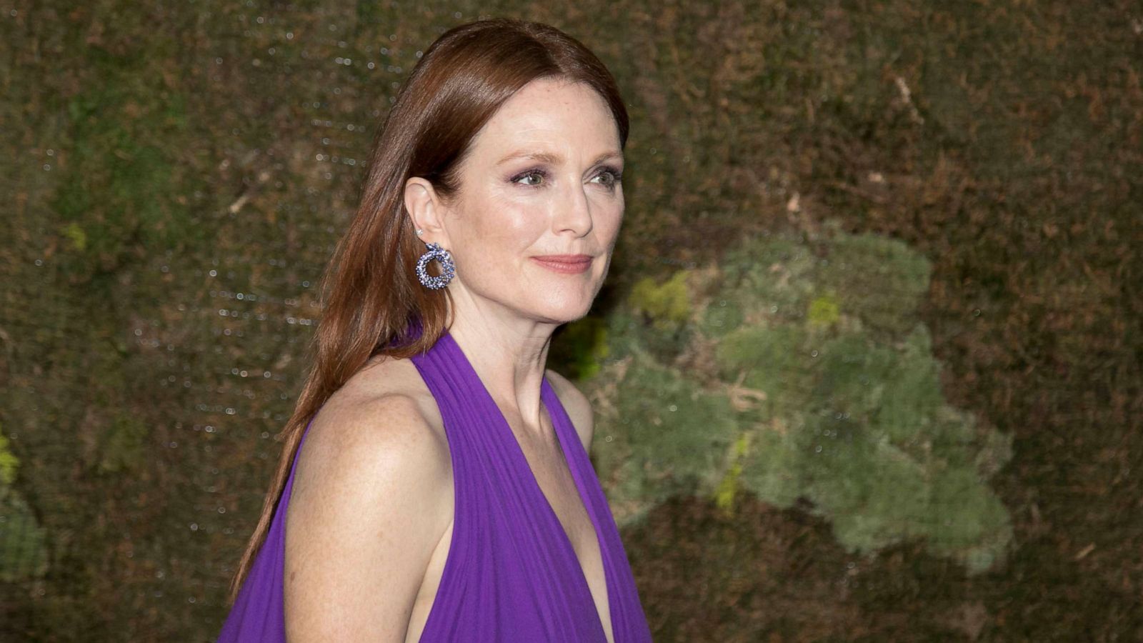 PHOTO: Julianne Moore at the Green carpet Fashion Awards 2018 in Milan on Sept. 23th, 2018.