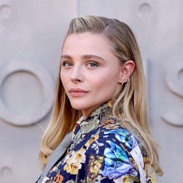 Street Snaps: Chloe Moretz Carrying Louis Vuitton Travel Bag