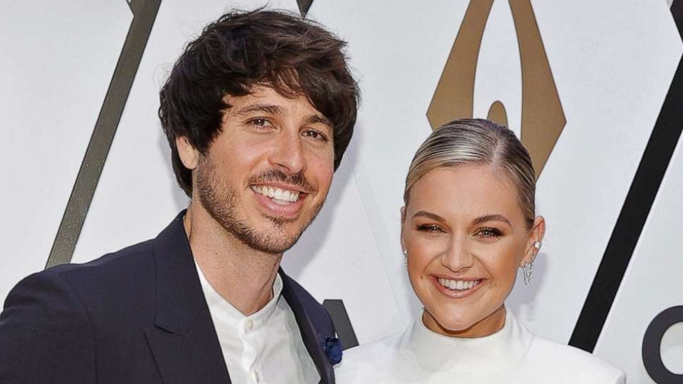 PHOTO: Morgan Evans and Kelsea Ballerini attend the 55th annual Country Music Association awards on Nov. 10, 2021 in Nashville, Tenn.