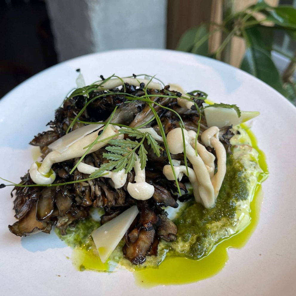 VIDEO: Make this sustainable hen of the woods mushroom meal at home