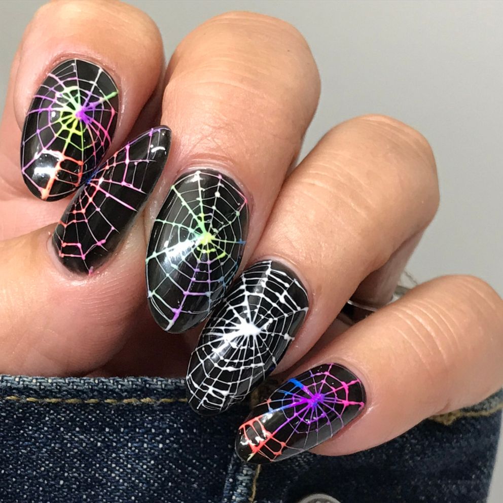 Spider web nail art: Here's how to get the look this Halloween - Good  Morning America