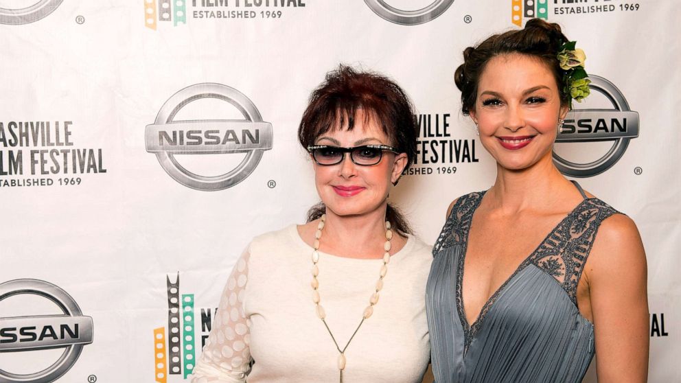 PHOTO: Naomi Judd and Ashley Judd attend the screening of "The Idenitical" on day 11 of the 2014 Nashville Film Festival at Regal Green Hills on April 26, 2014 in Nashville, Tennessee.