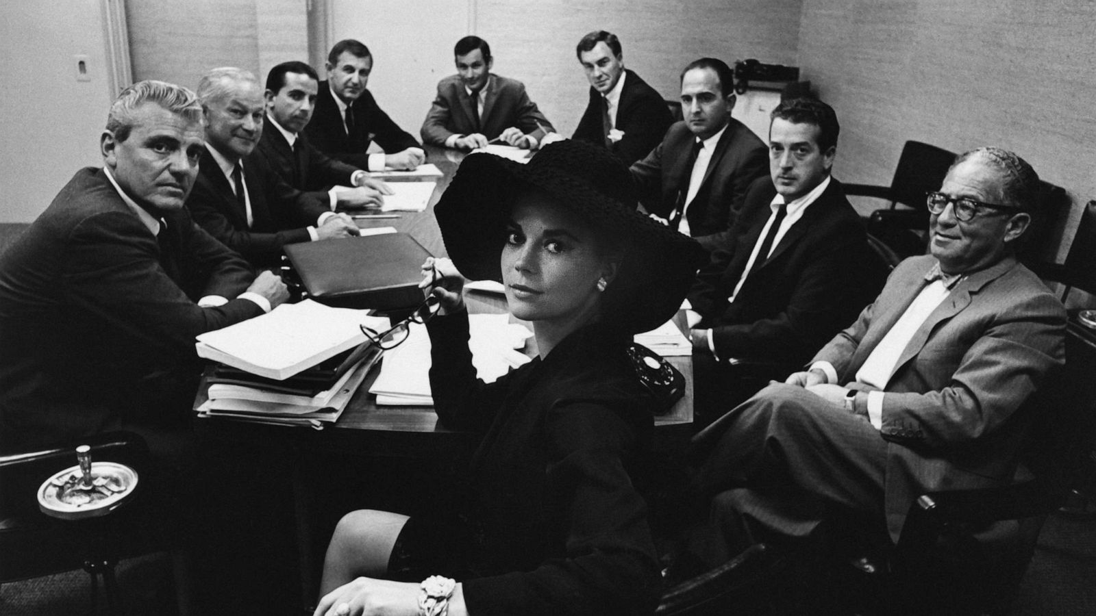 PHOTO: Natalie Wood in a business meeting.