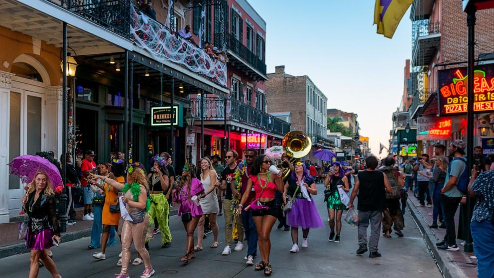 visit new orleans on a budget