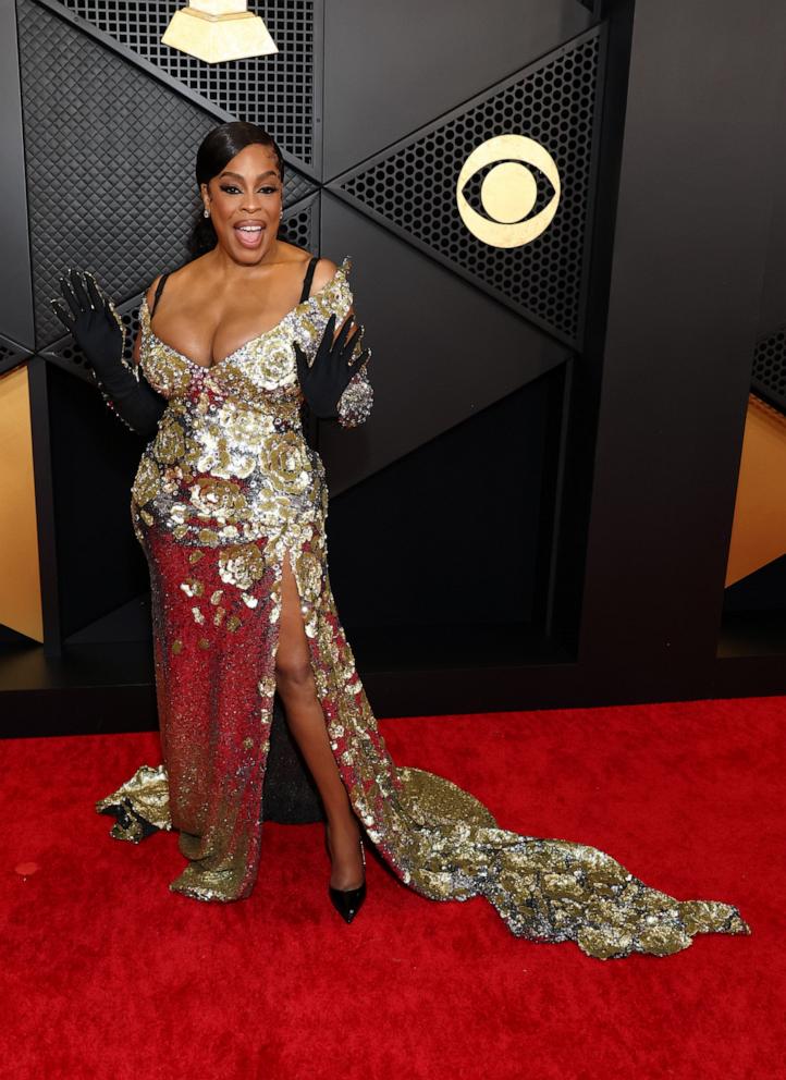 PHOTO: Niecy Nash attends the 66th GRAMMY Awards at Crypto.com Arena on February 04, 2024 in Los Angeles.